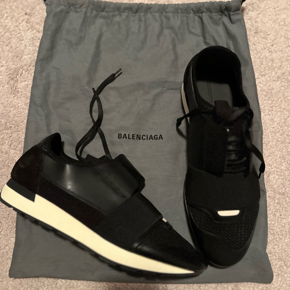 Balenciaga Race Runner - BRAND NEW/NEVER BEEN WORN